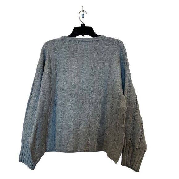 Lumiere Fringe Sweater Oversized Boho Gray Sz.S NWT - Picture 2 of 3